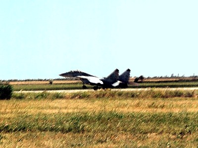 MiG-29 landing